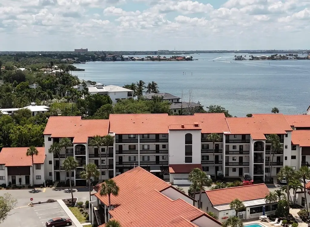1624 Stickney Point Road #206